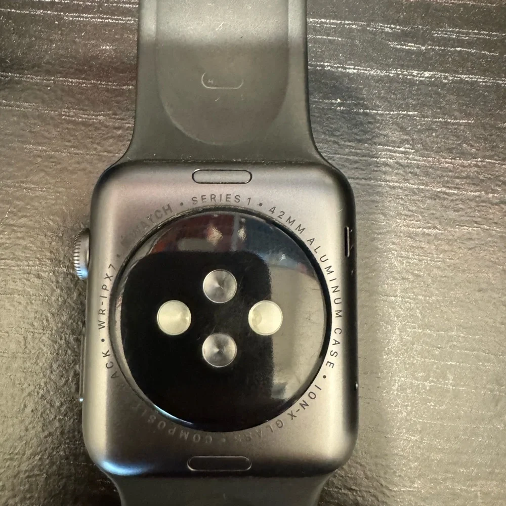 Apple Watch - Picture 4 of 7